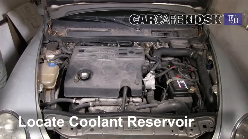 2001 Lancia Lybra JTD Station Wagon 1.9L 4 Cyl. Turbo Diesel Antigel (Liquide de Refroidissement) Ajouter de Antigel